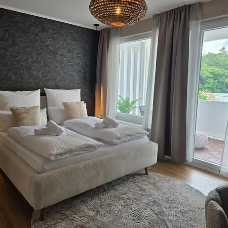 Staytona Stylish With Balcony, Parking & Wifi Near Wiesbaden