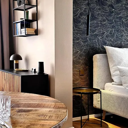 Apartmán Staytona Stylish With Balcony, Parking & Wifi Near Wiesbaden
