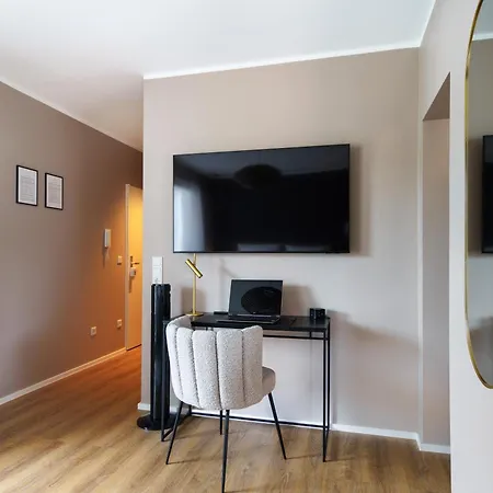 Staytona Stylish With Balcony, Parking & Wifi Near Wiesbaden Apartmán Taunusstein