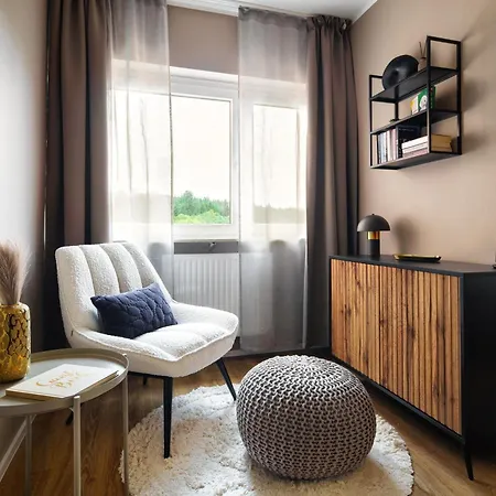 Apartmán Staytona Stylish With Balcony, Parking & Wifi Near Wiesbaden *