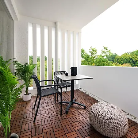 Staytona Parkplatz Balkon Wlan Apartament Taunusstein