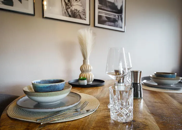 Appartamento Staytona Stylish With Balcony, Parking & Wifi Near Wiesbaden